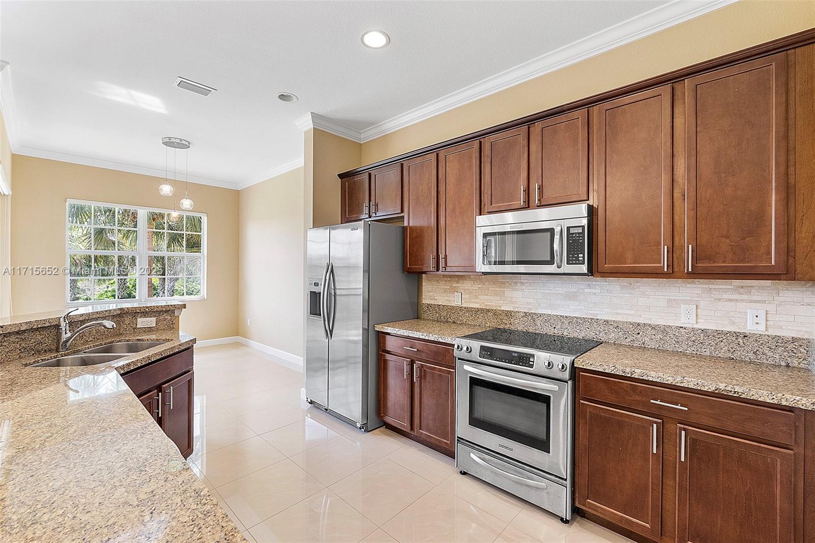 CYPRESS POINTE IV AT HERO - Residential Lease