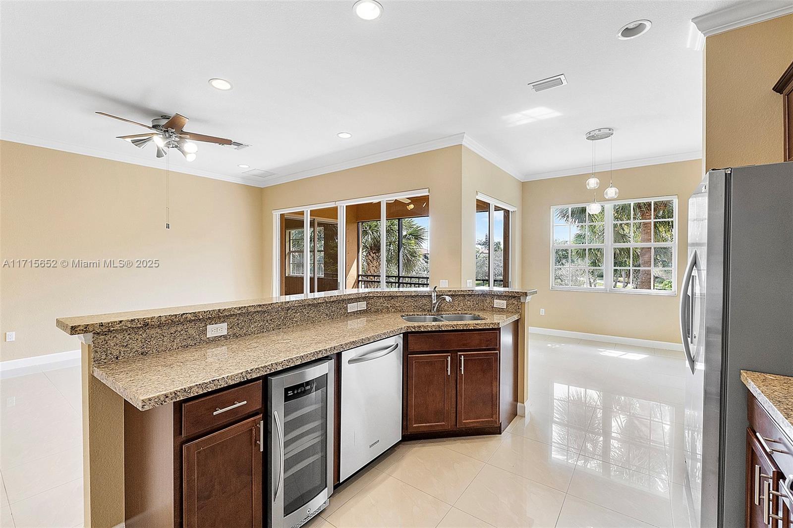 CYPRESS POINTE IV AT HERO - Residential Lease