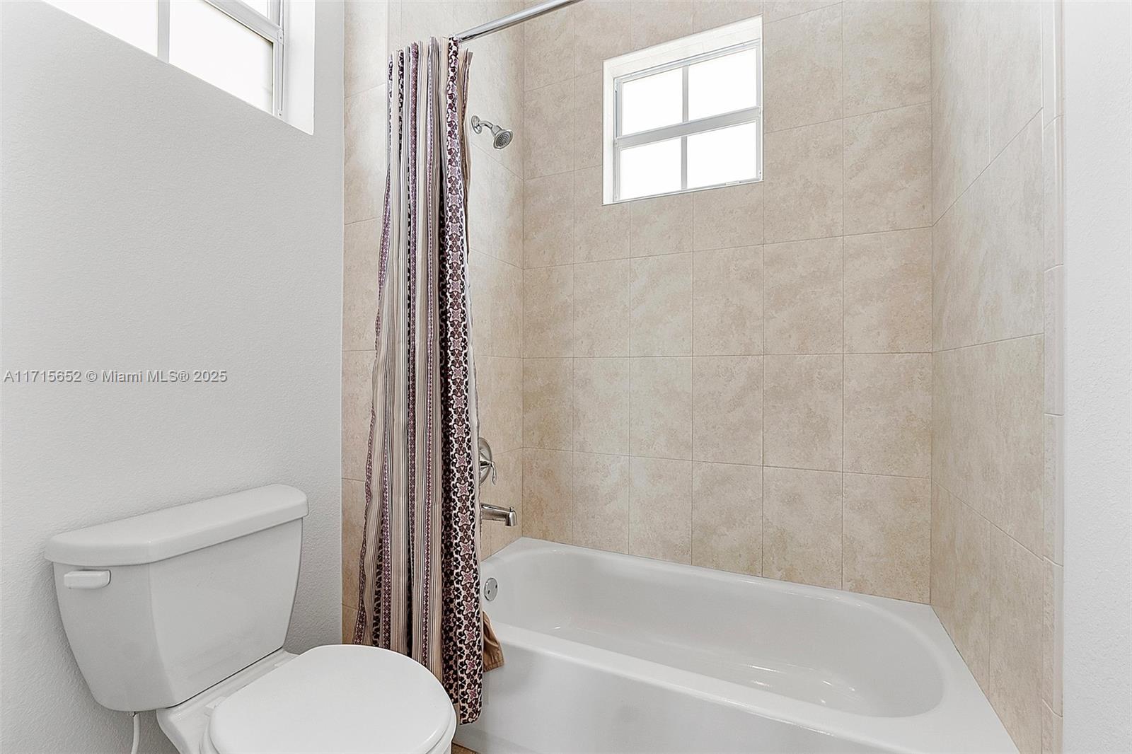 CYPRESS POINTE IV AT HERO - Residential Lease
