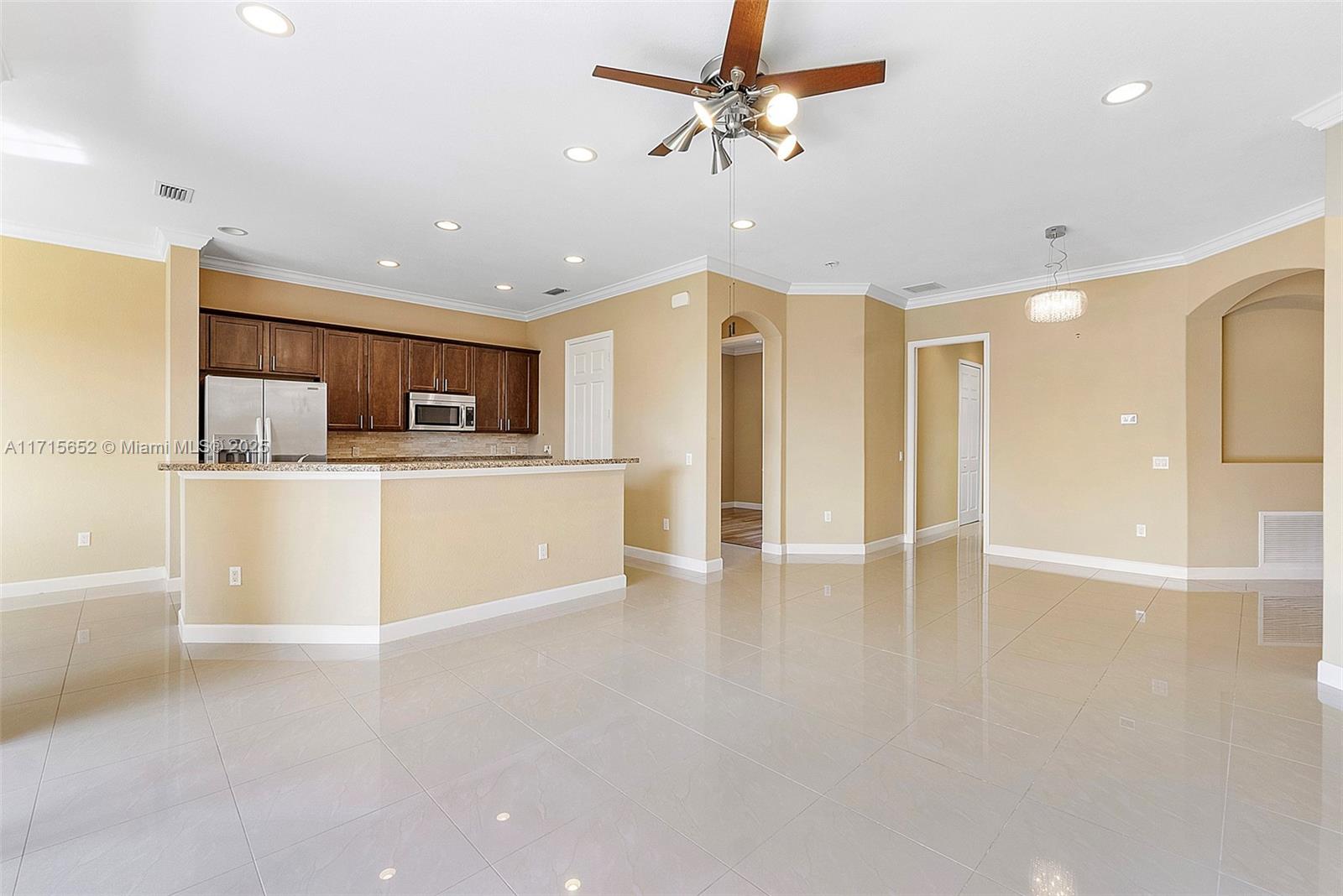 CYPRESS POINTE IV AT HERO - Residential Lease