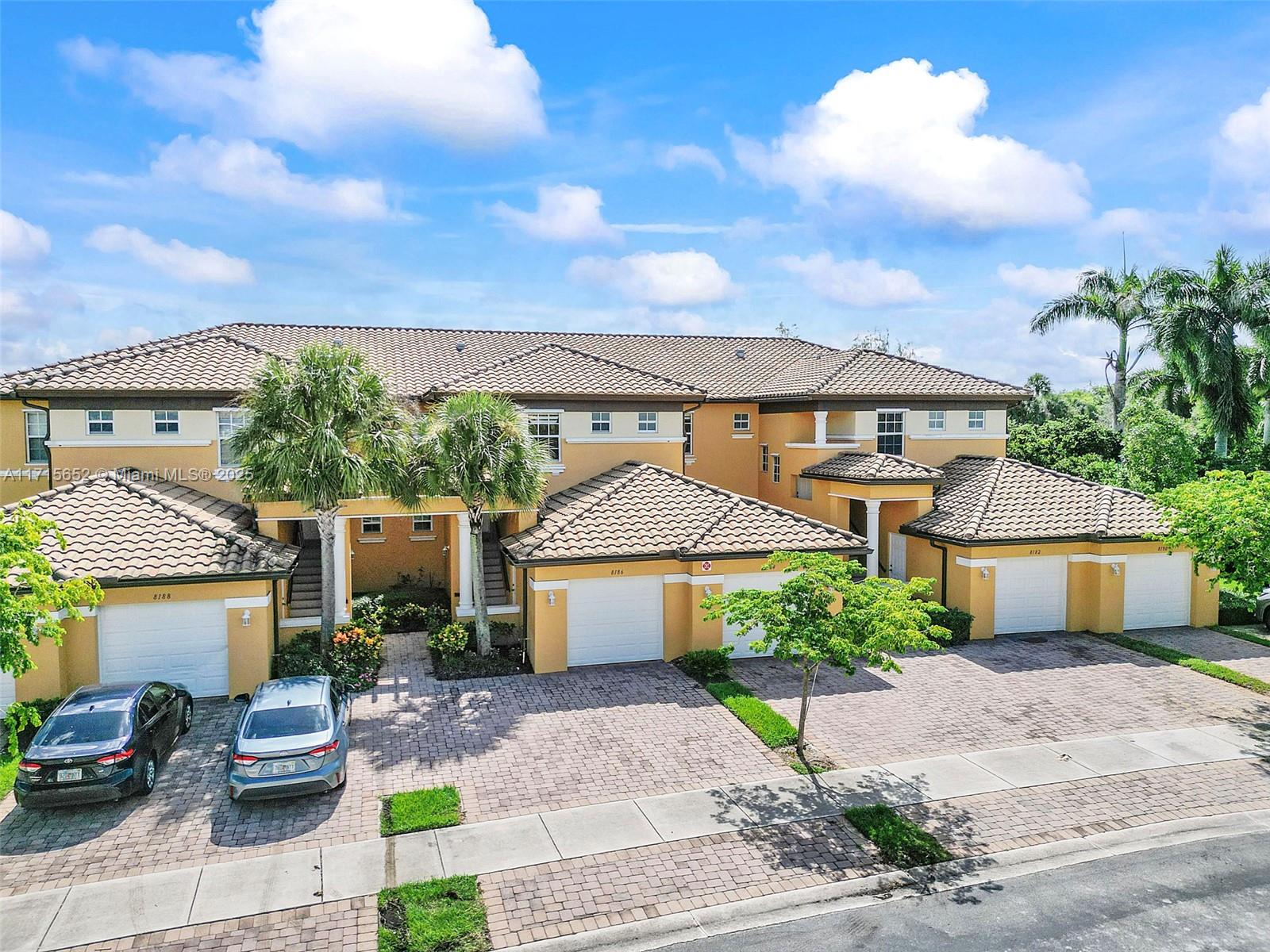 CYPRESS POINTE IV AT HERO - Residential Lease
