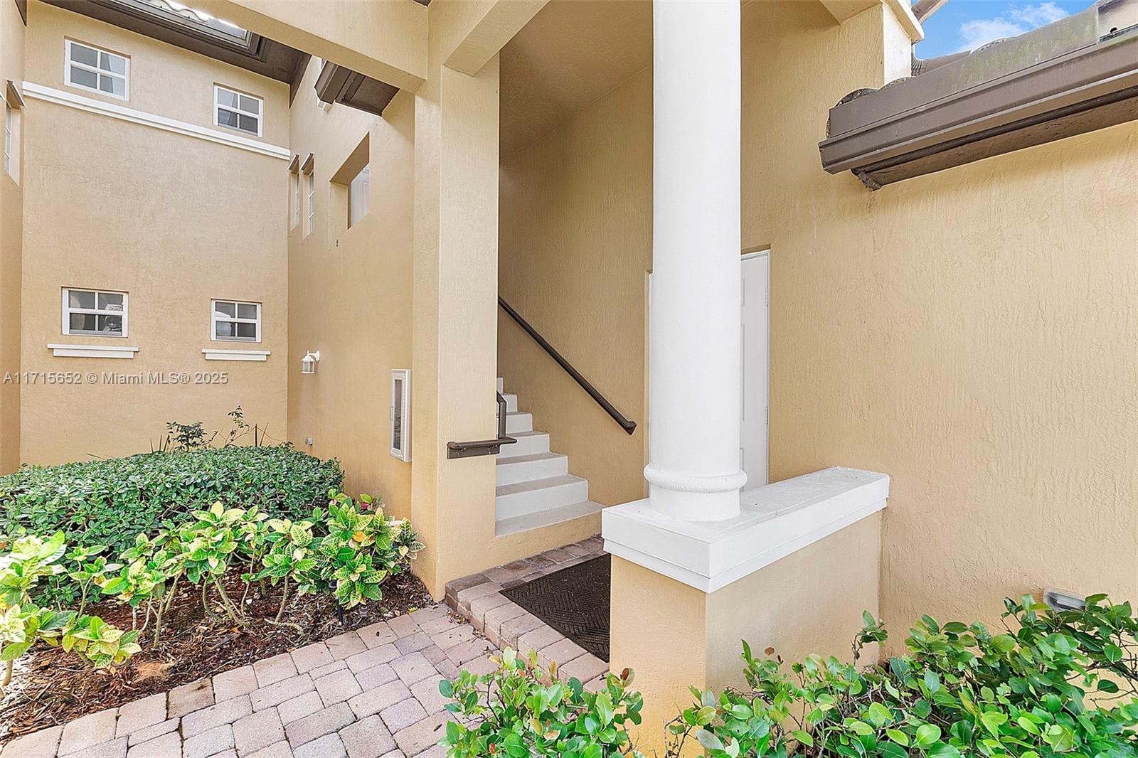 CYPRESS POINTE IV AT HERO - Residential Lease