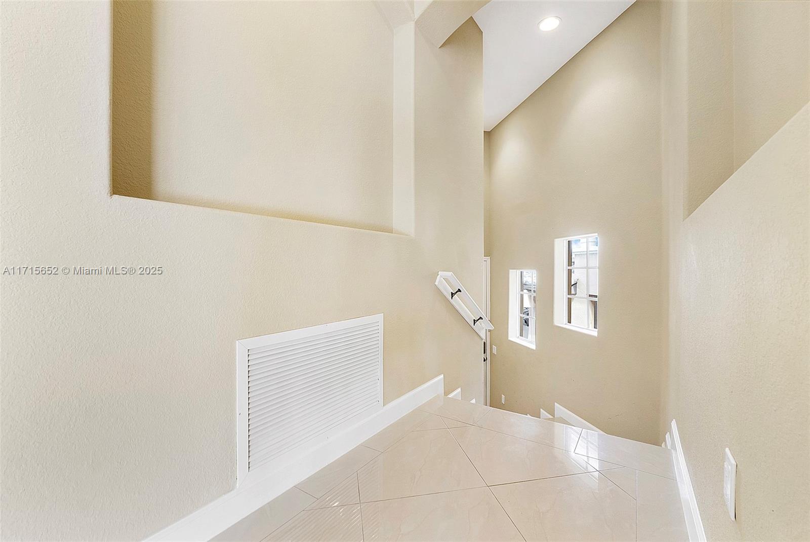 CYPRESS POINTE IV AT HERO - Residential Lease