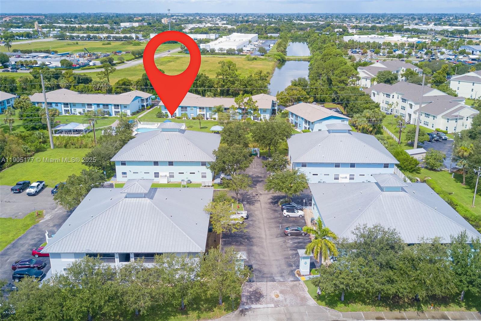 PINE KEY RESORT - Residential