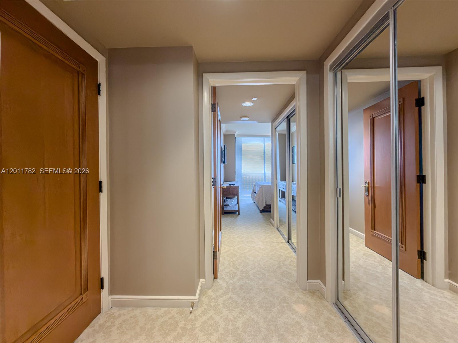 2000 ISL BLVD WILLIAMS IS - Residential