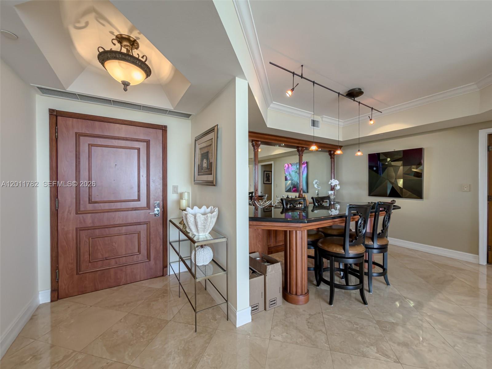 2000 ISL BLVD WILLIAMS IS - Residential