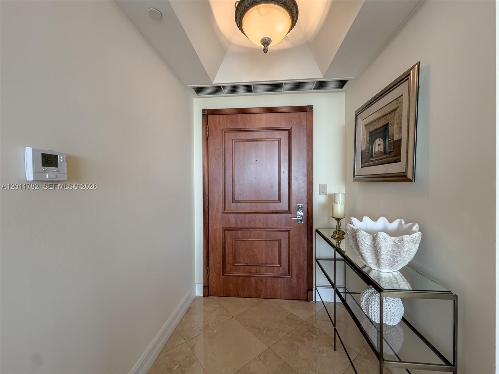 2000 ISL BLVD WILLIAMS IS - Residential