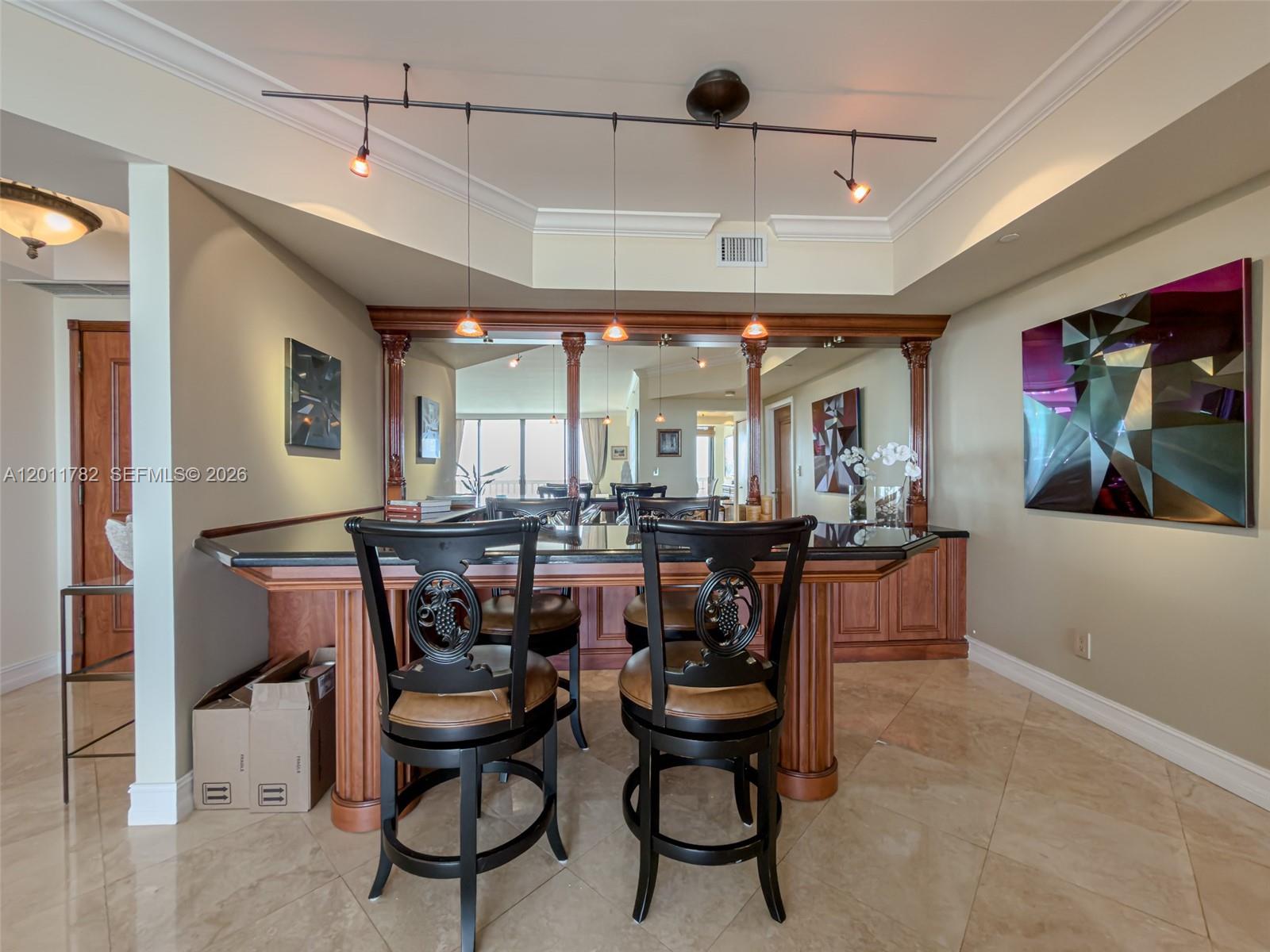 2000 ISL BLVD WILLIAMS IS - Residential