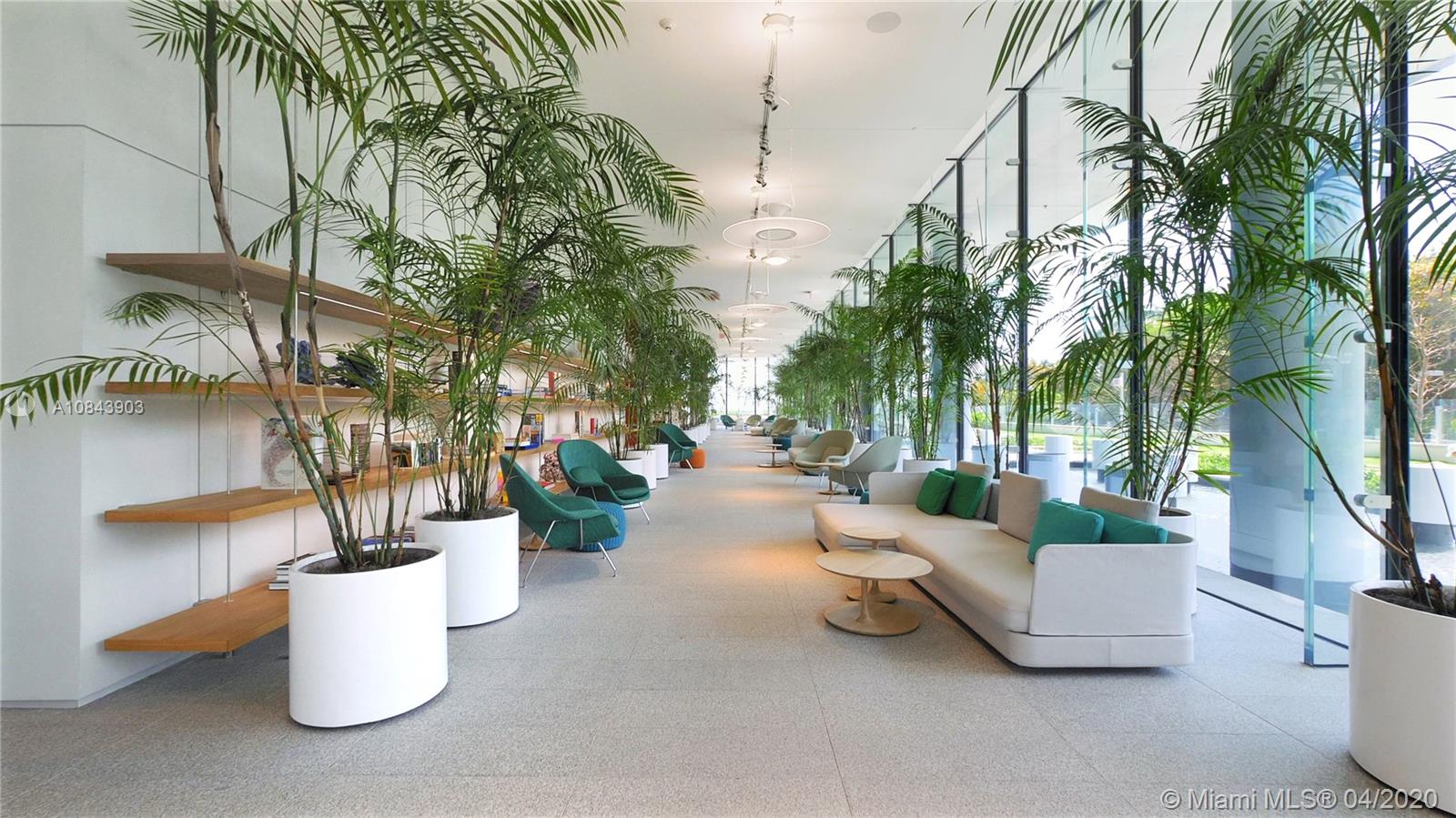 Eighty Seven Park - Residential