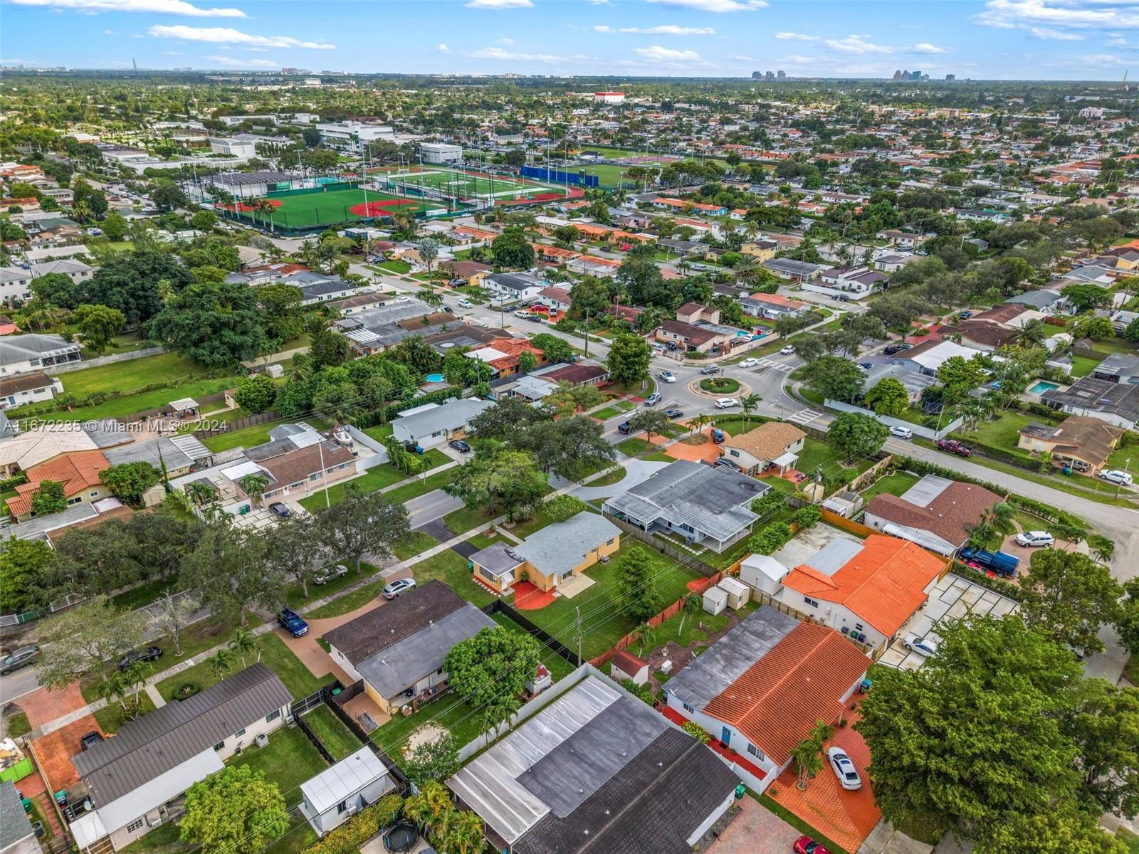 CORAL GARDENS 1ST ADDN - Residential