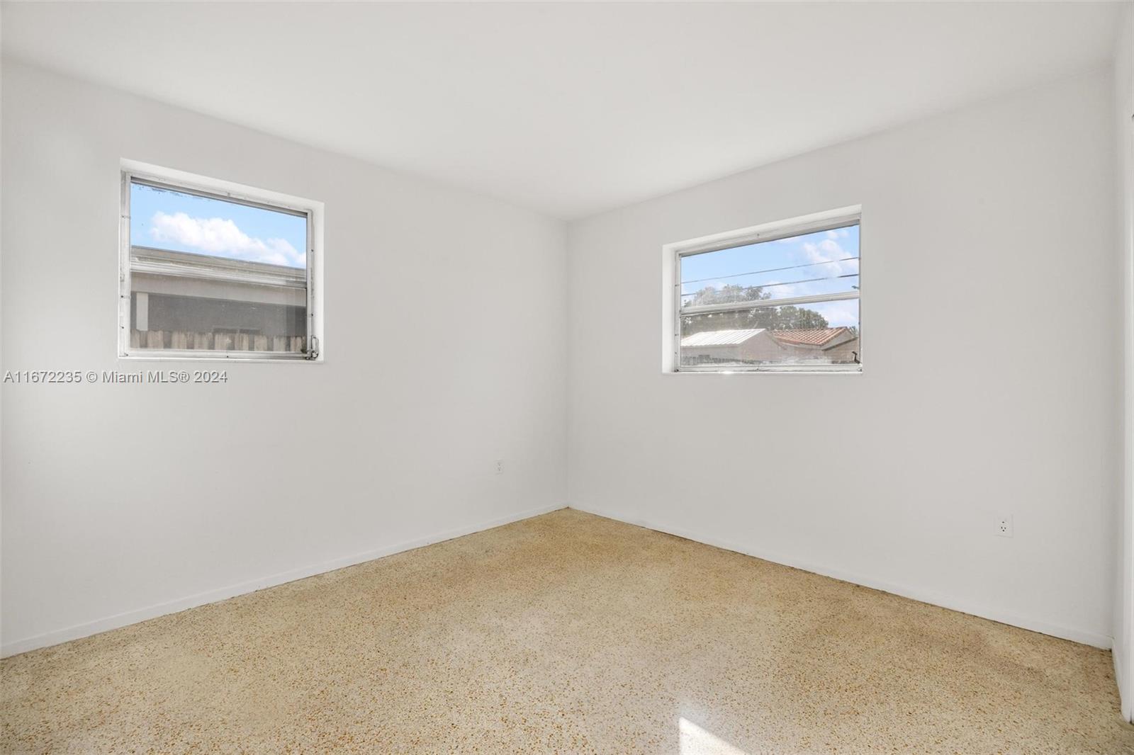 CORAL GARDENS 1ST ADDN - Residential