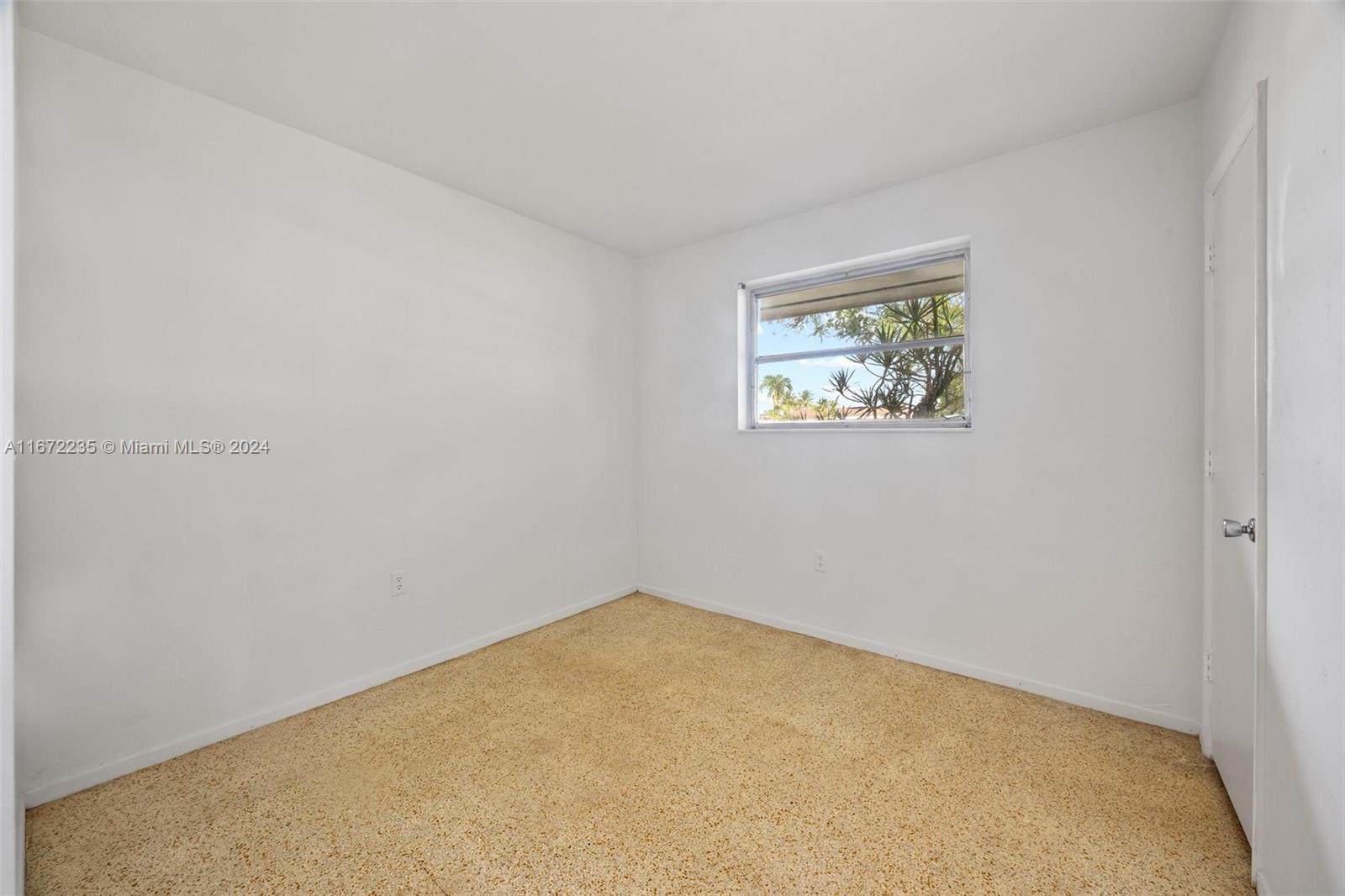 CORAL GARDENS 1ST ADDN - Residential