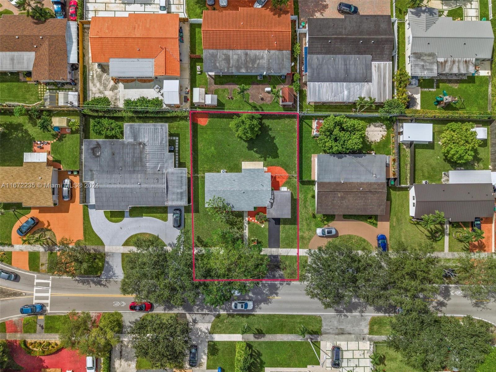 CORAL GARDENS 1ST ADDN - Residential