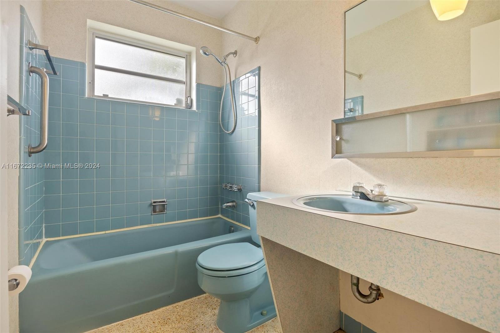 CORAL GARDENS 1ST ADDN - Residential