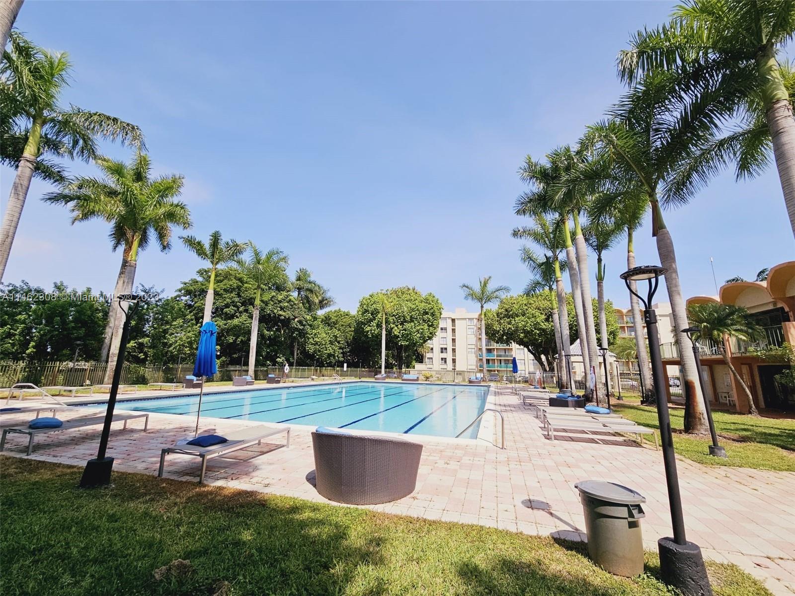 THE FOUNTAINS OF FONTAINE - Residential