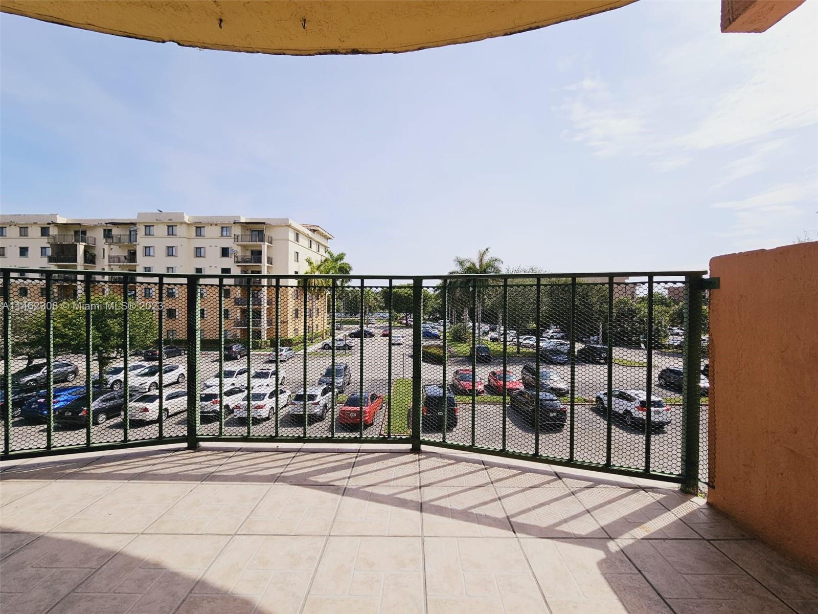 THE FOUNTAINS OF FONTAINE - Residential