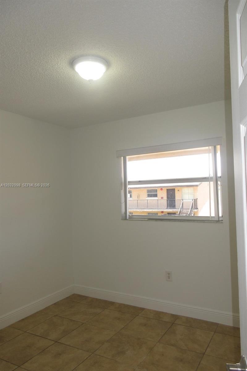 LAS VILLAS SEGOVIA CONDO - Residential Lease