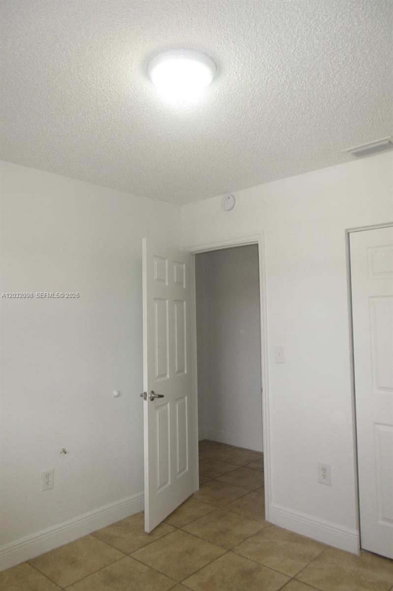 LAS VILLAS SEGOVIA CONDO - Residential Lease