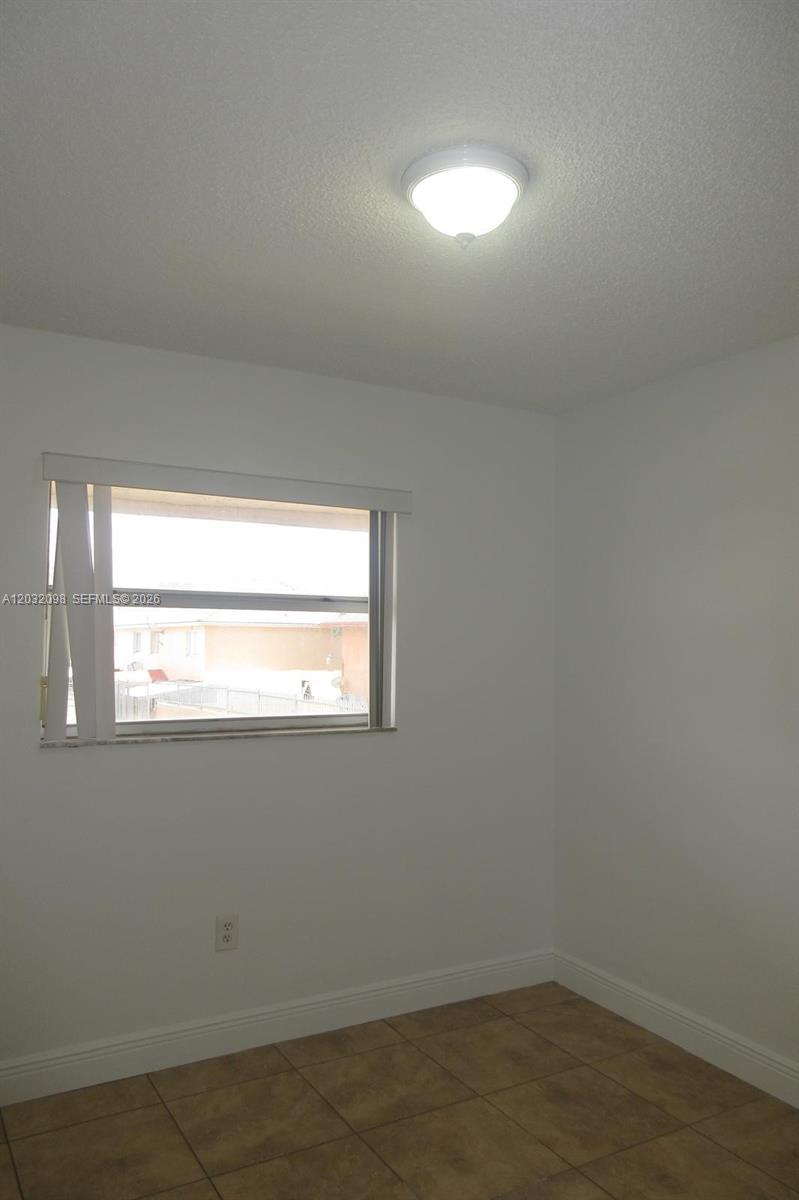 LAS VILLAS SEGOVIA CONDO - Residential Lease