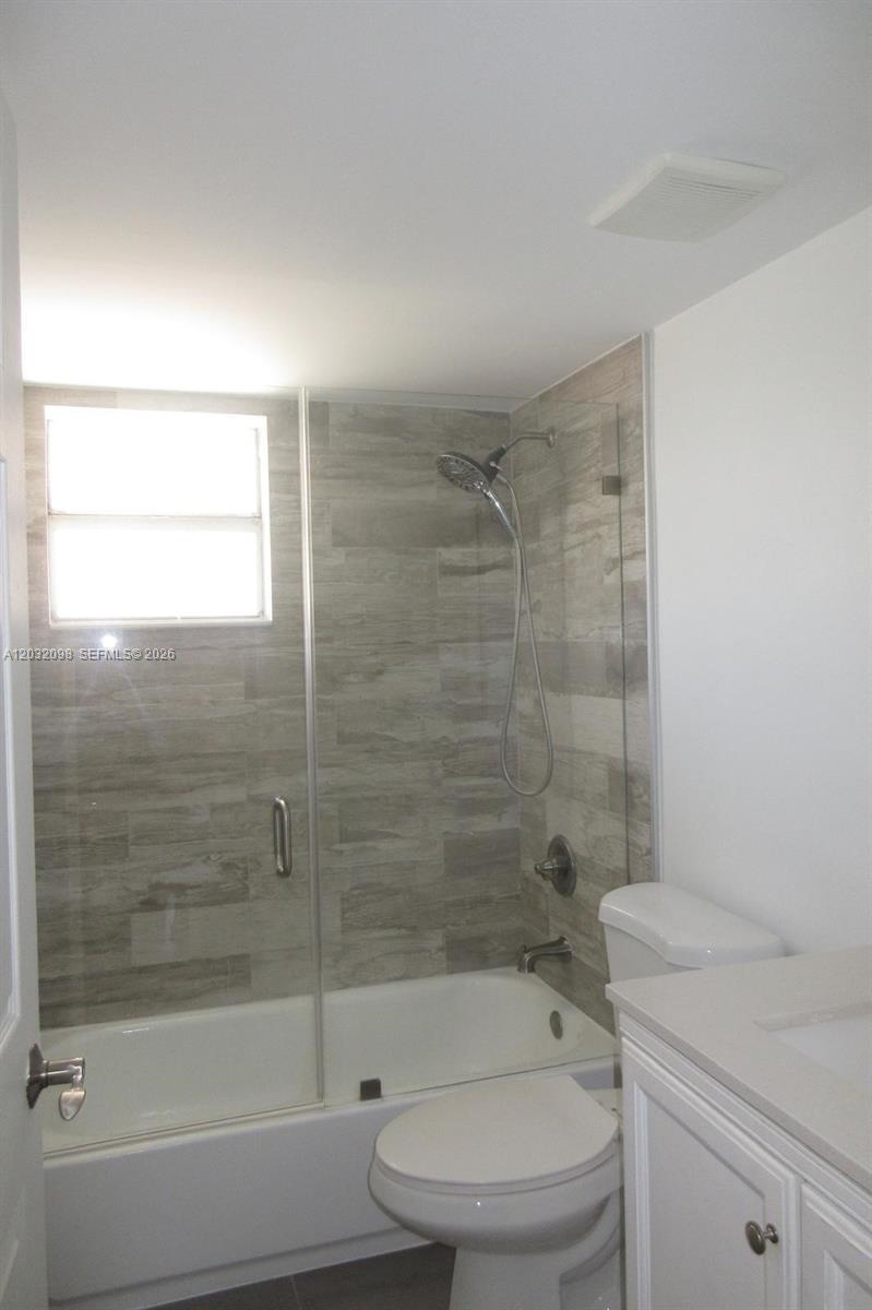 LAS VILLAS SEGOVIA CONDO - Residential Lease