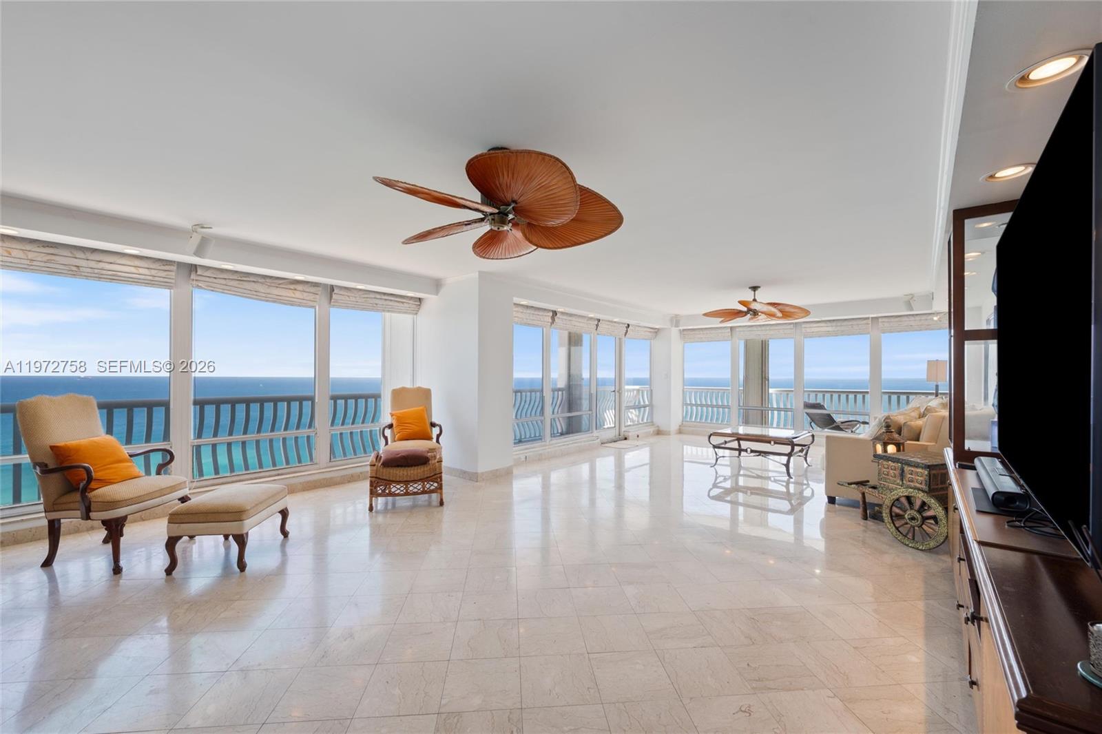 POINT OF AMERICAS - Residential