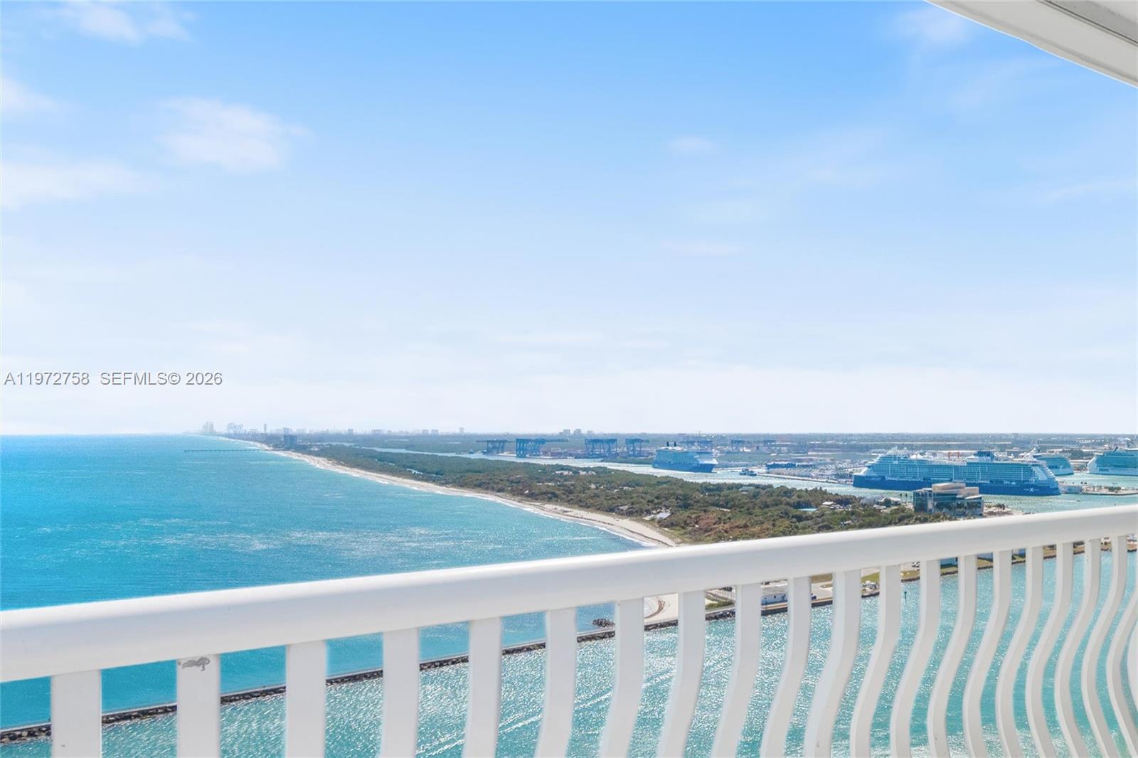 POINT OF AMERICAS - Residential