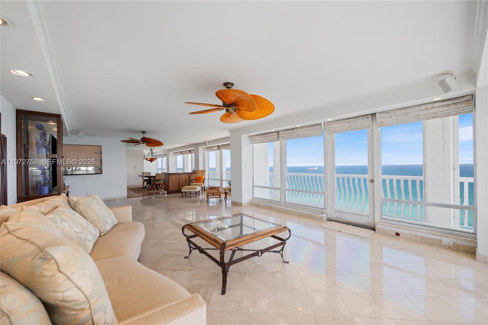 POINT OF AMERICAS - Residential