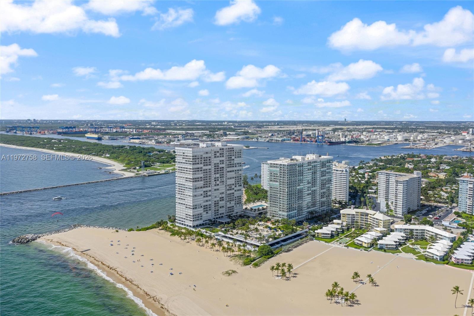 POINT OF AMERICAS - Residential