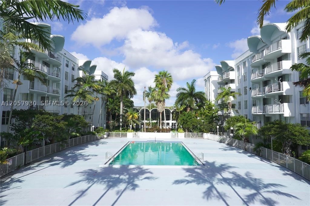 MONTECARLO CONDO - Residential