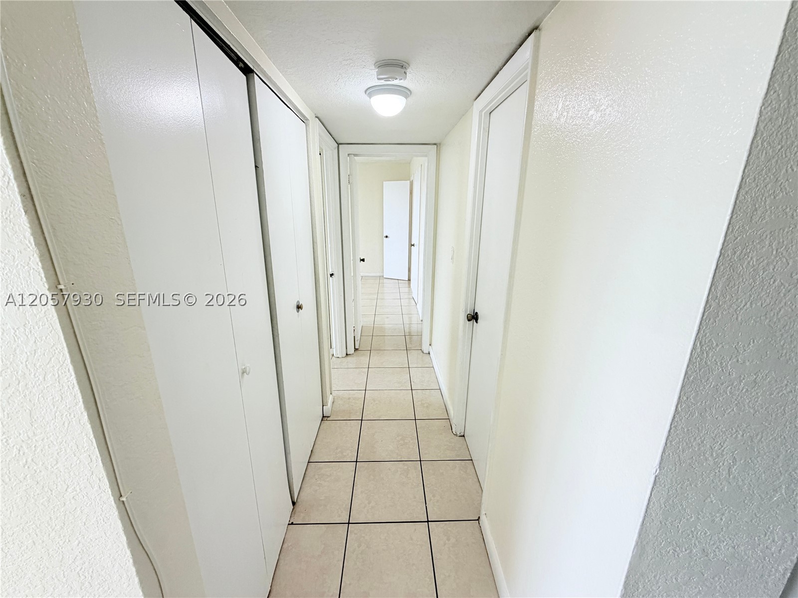 MONTECARLO CONDO - Residential