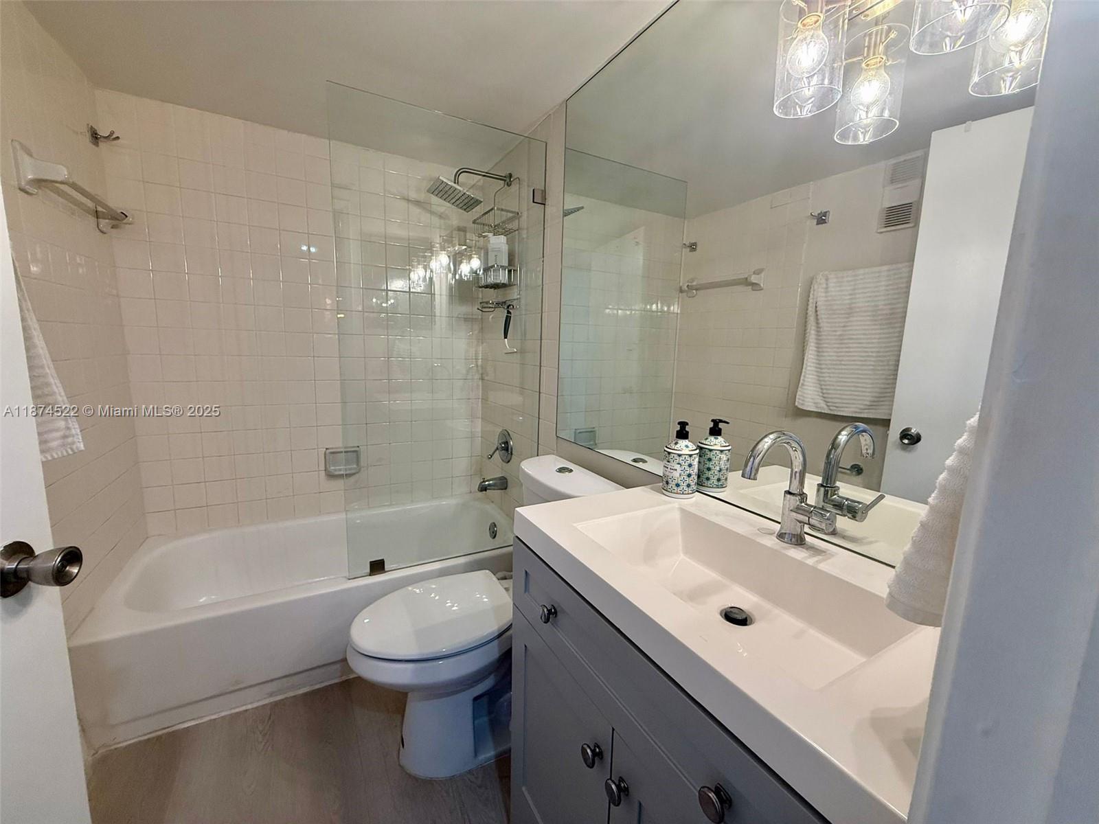 ISOLA CONDO - Residential Lease