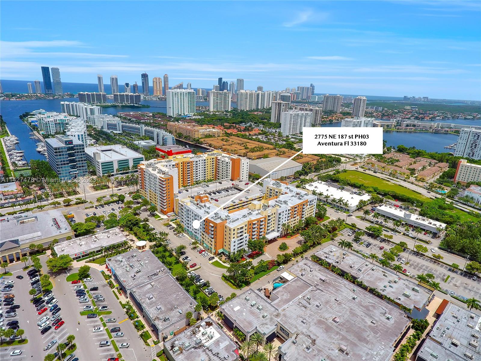 VENTURE AT AVENTURA WEST - Residential Lease