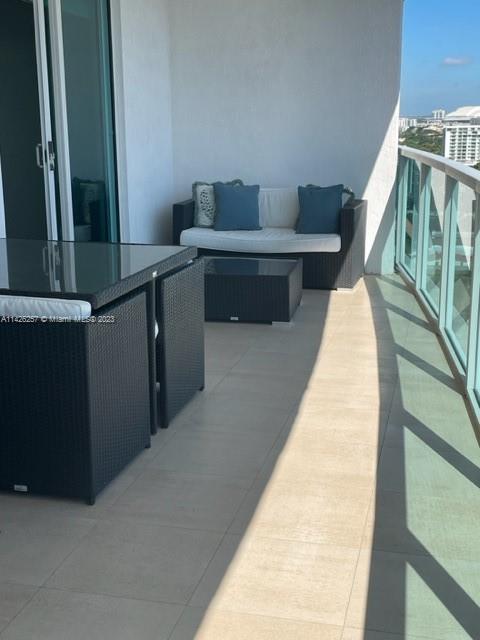 SKYLINE ON BRICKELL CONDO - Residential