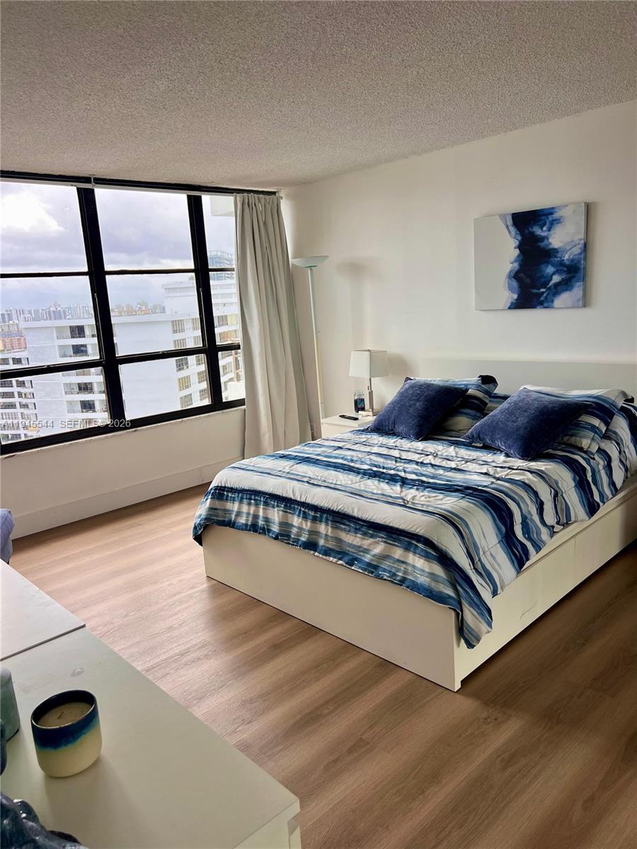 OLYMPUS CONDO PHASE - Residential