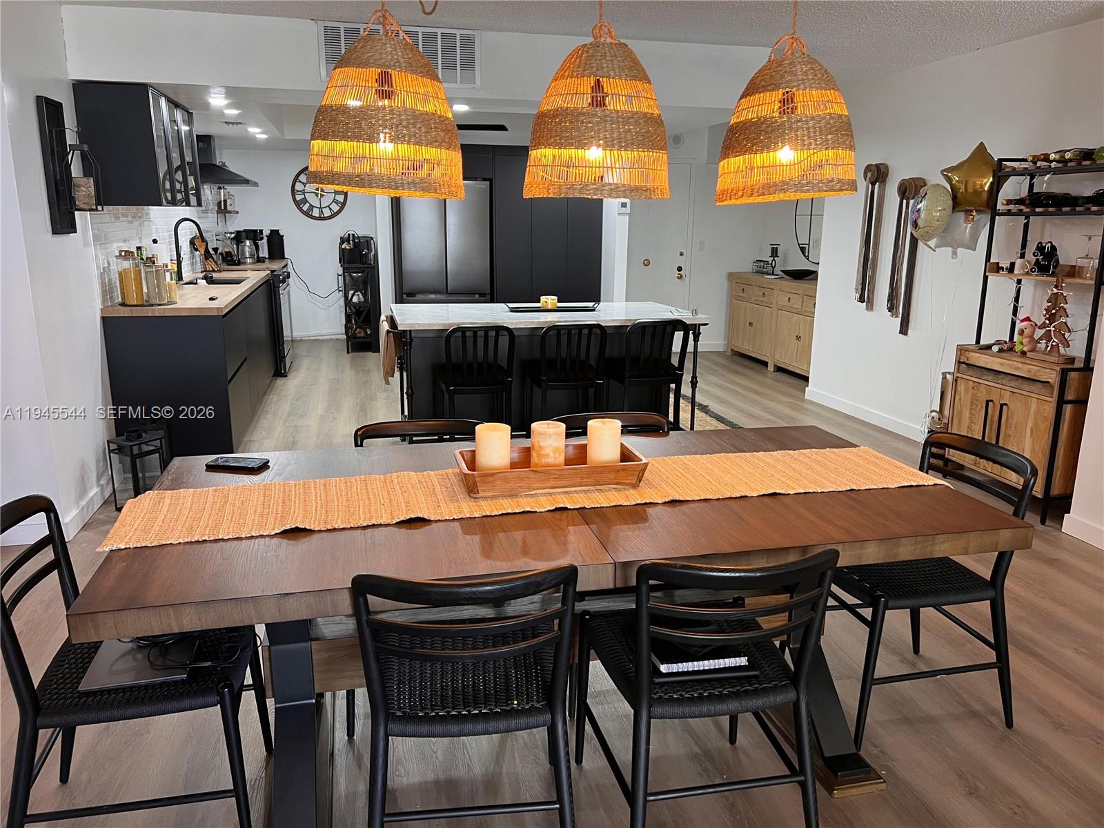 OLYMPUS CONDO PHASE - Residential