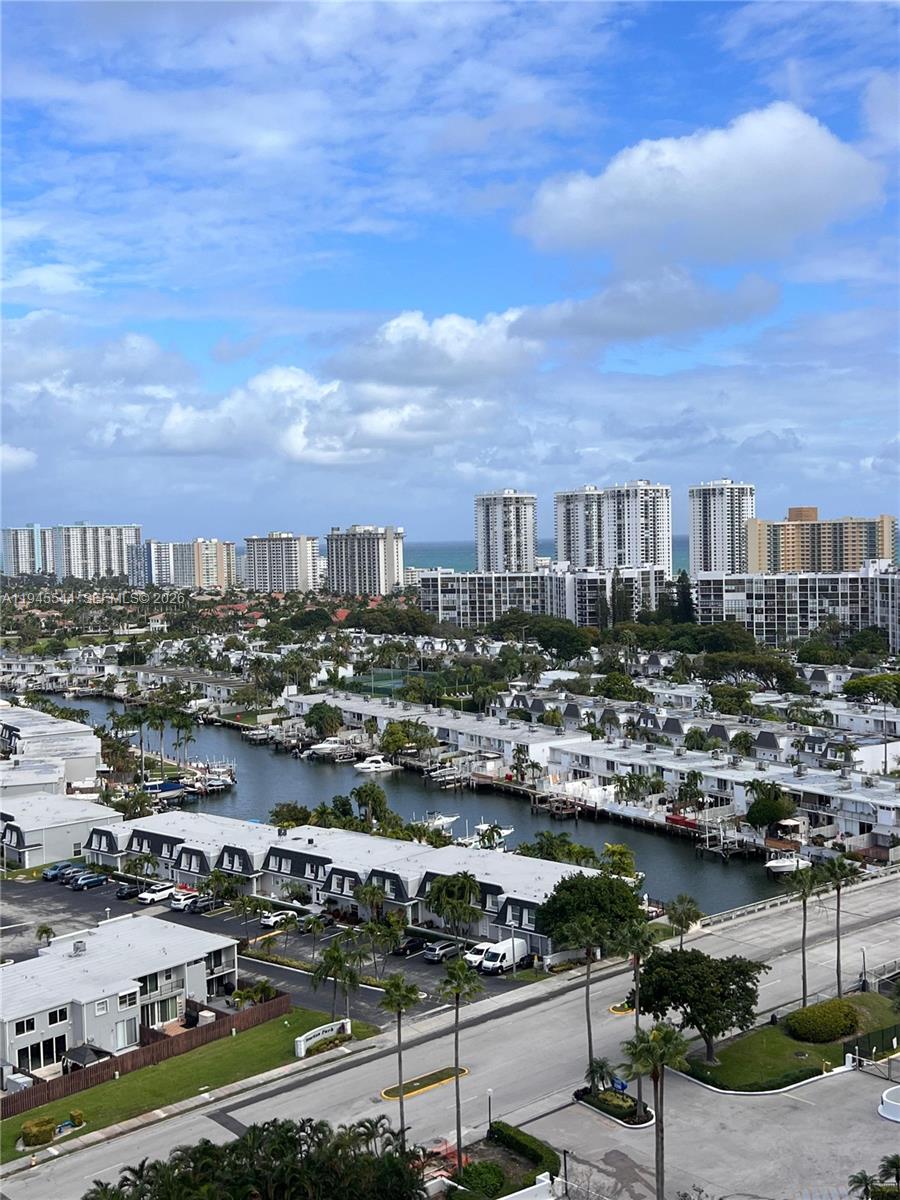 OLYMPUS CONDO PHASE - Residential