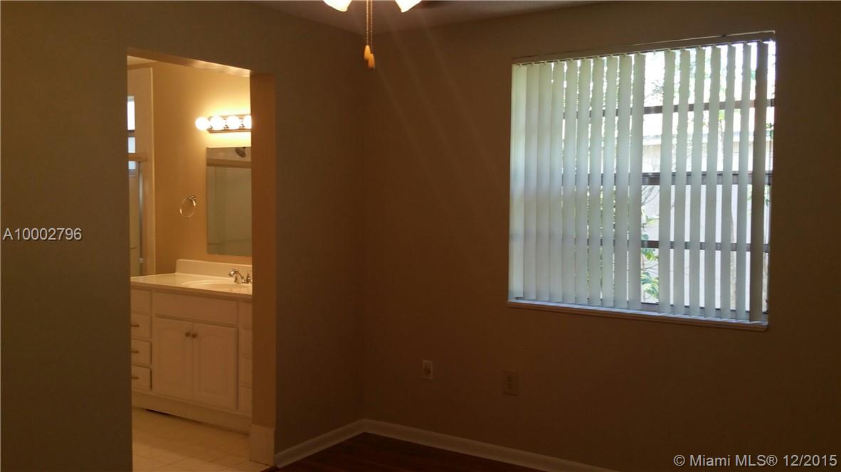 Replat Of Tr H Of - Residential Lease