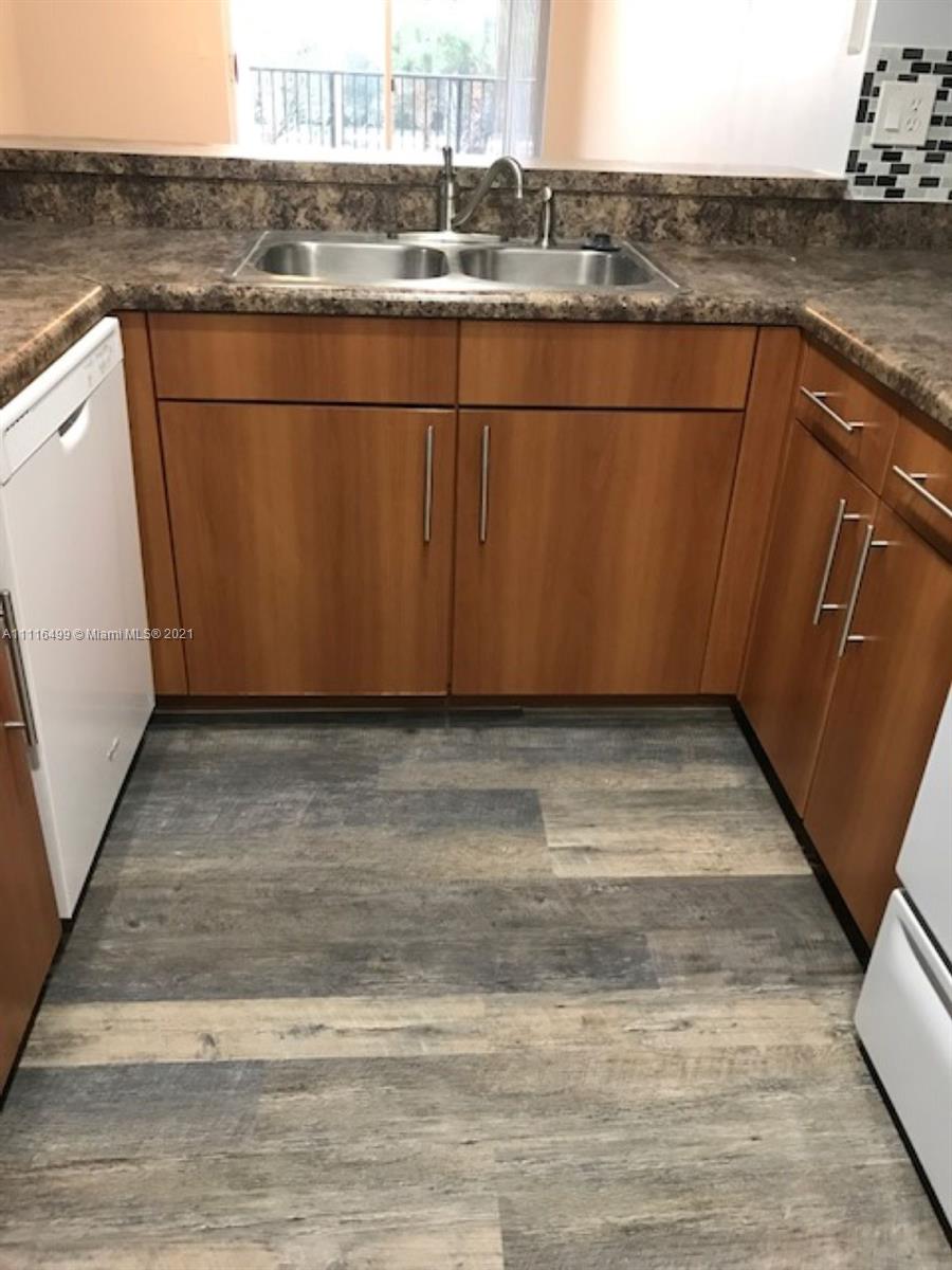 EL-AD POINCIANA CONDO - Residential Lease