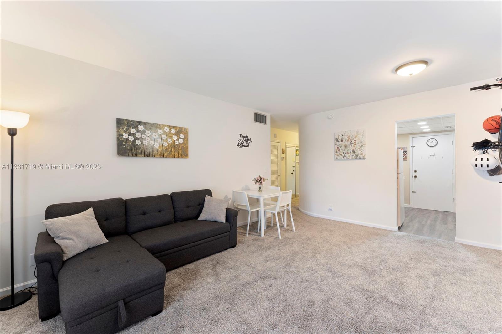 IMPERIAL POINT COLONNADES - Residential Lease