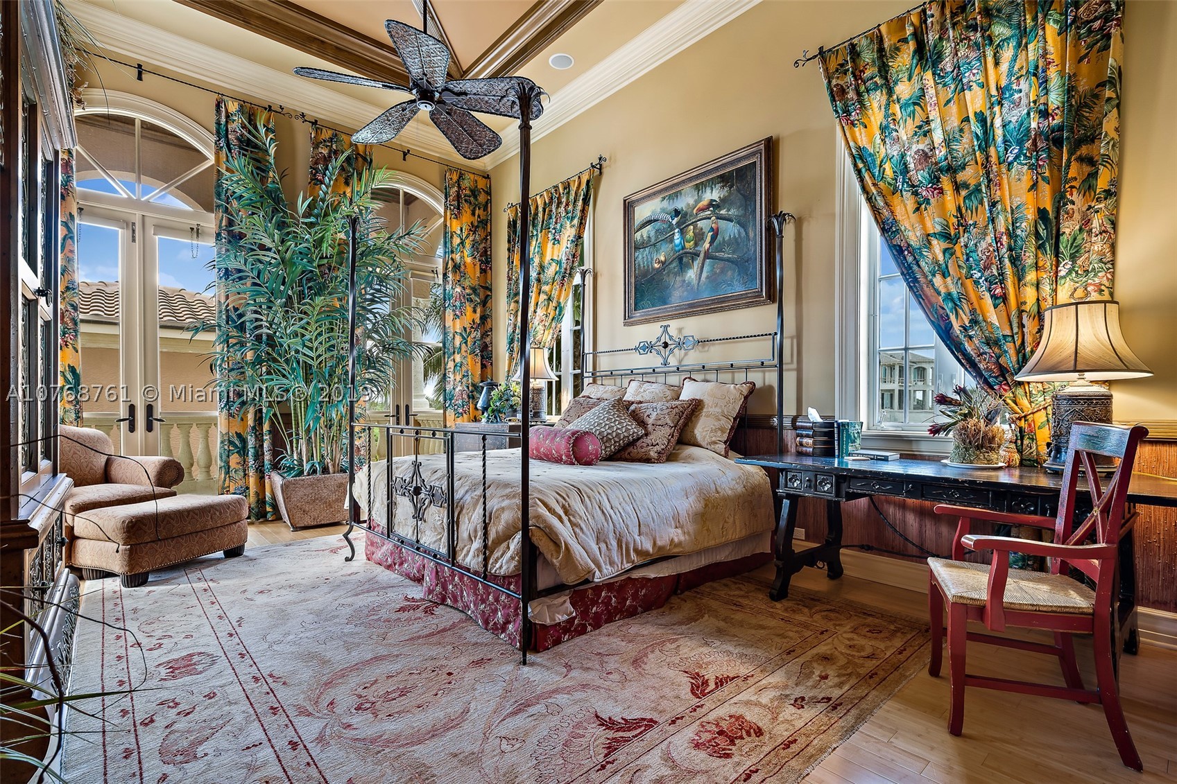 GALLEON BAY - Residential
