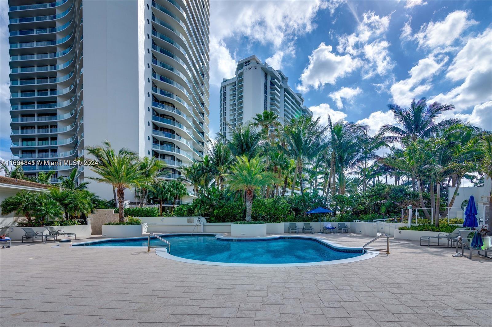 3000 ISL BLVD WILLIAMS IS - Residential
