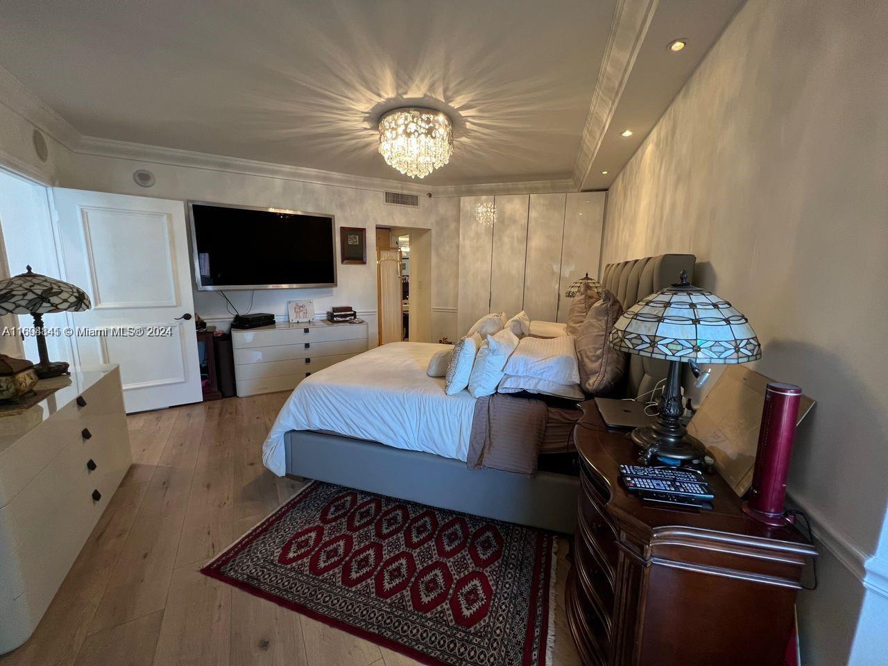 3000 ISL BLVD WILLIAMS IS - Residential