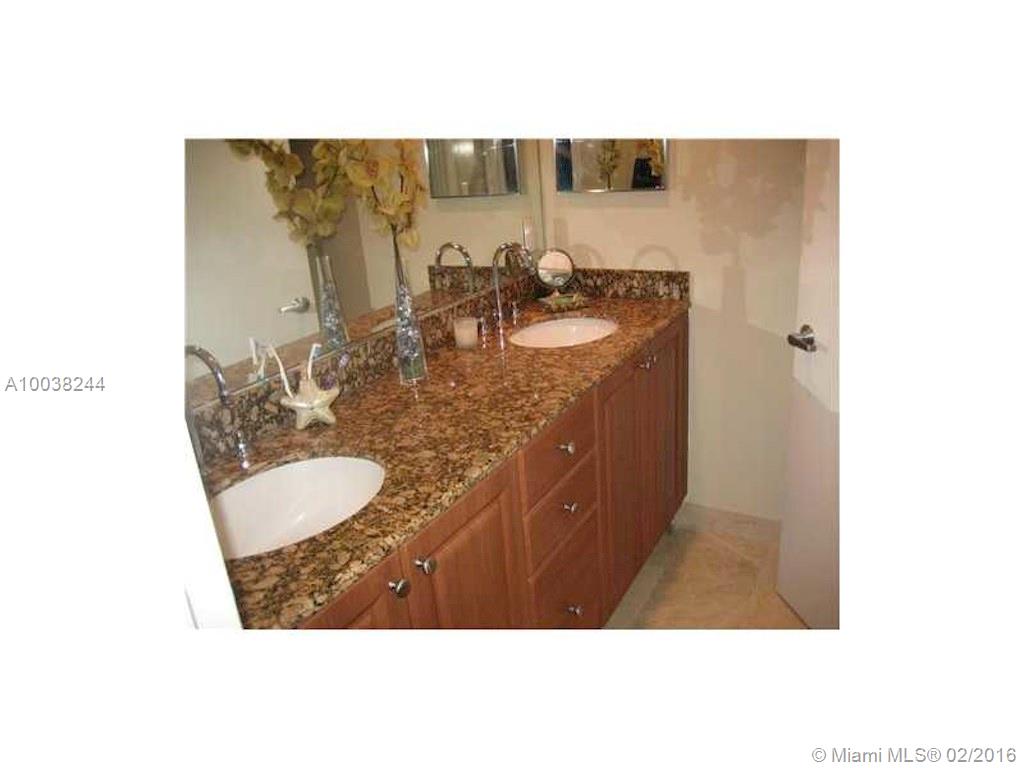 The Collins Condo - Residential Lease