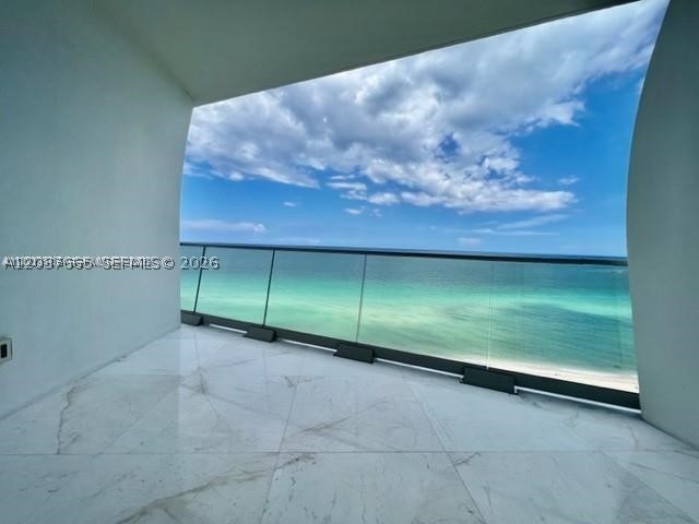 JADE SIGNATURE CONDO - Residential Lease