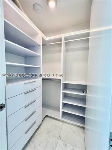 JADE SIGNATURE CONDO - Residential Lease