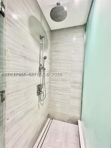 JADE SIGNATURE CONDO - Residential Lease