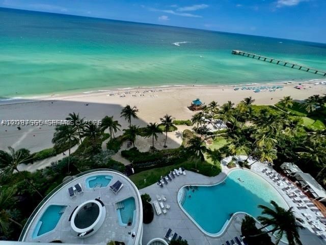 JADE SIGNATURE CONDO - Residential Lease