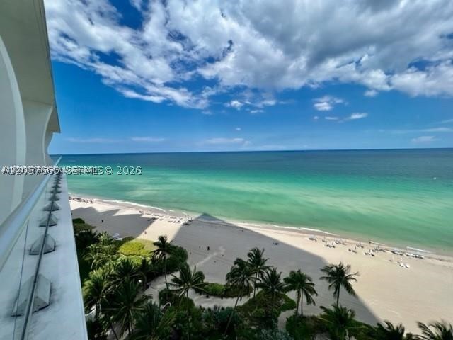 JADE SIGNATURE CONDO - Residential Lease