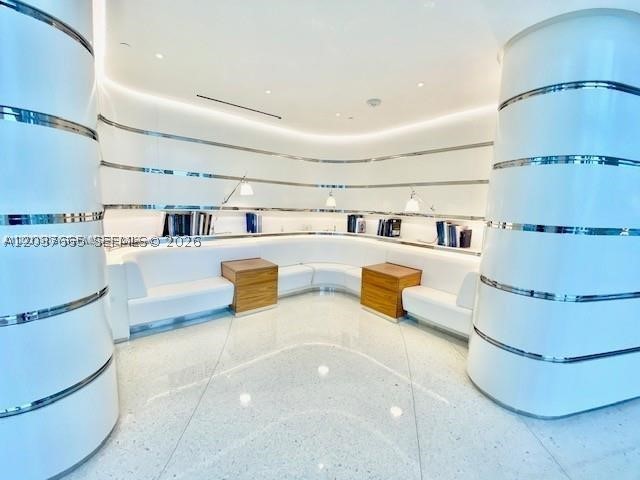 JADE SIGNATURE CONDO - Residential Lease