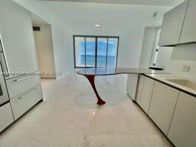 JADE SIGNATURE CONDO - Residential Lease